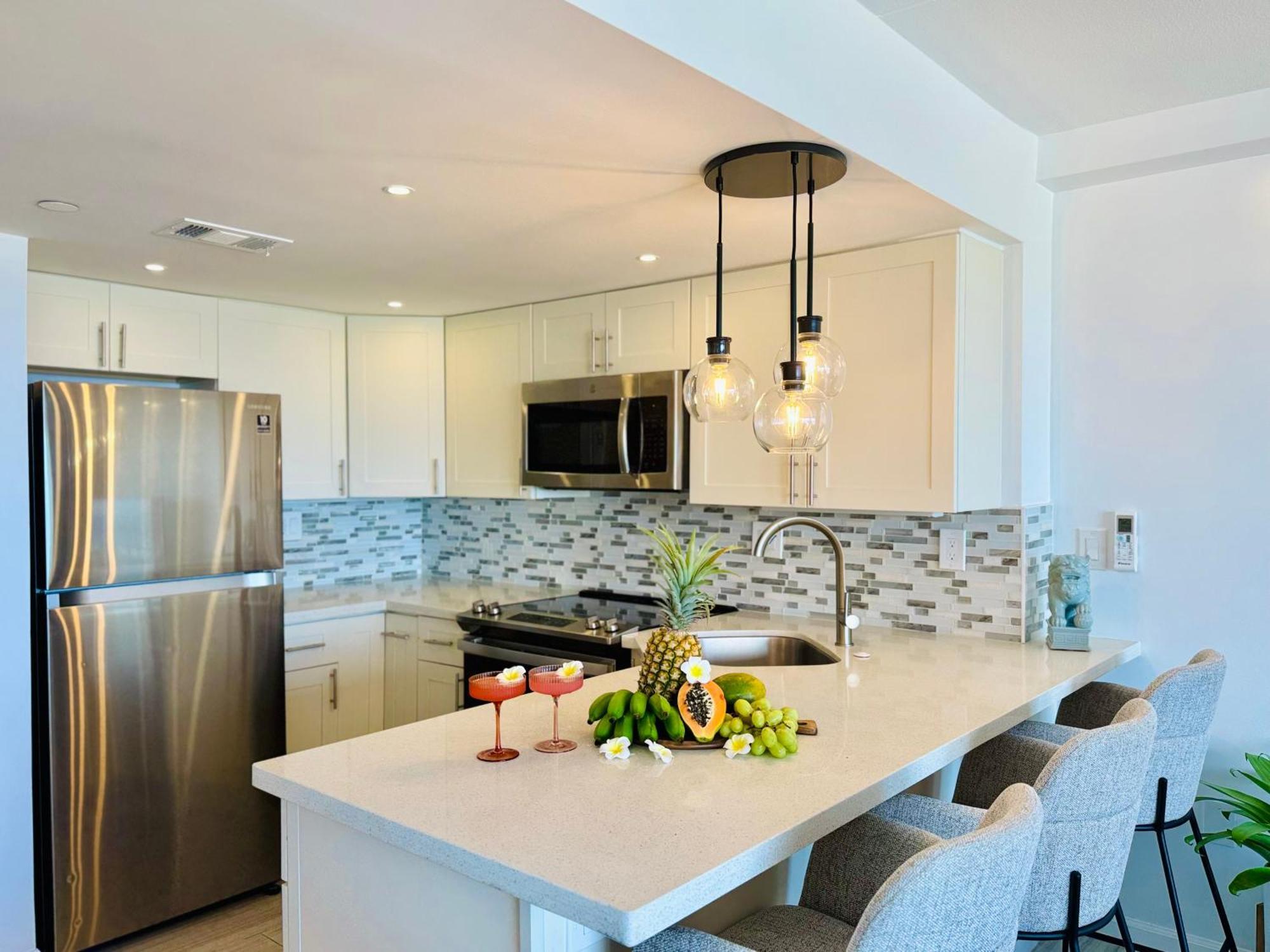 Panoramic Oceanview Resort - Full Kitchen In Each Room, 2 Swimming Pools, Onsite Restaurants, Fireworks Every Friday Χονολουλού Εξωτερικό φωτογραφία