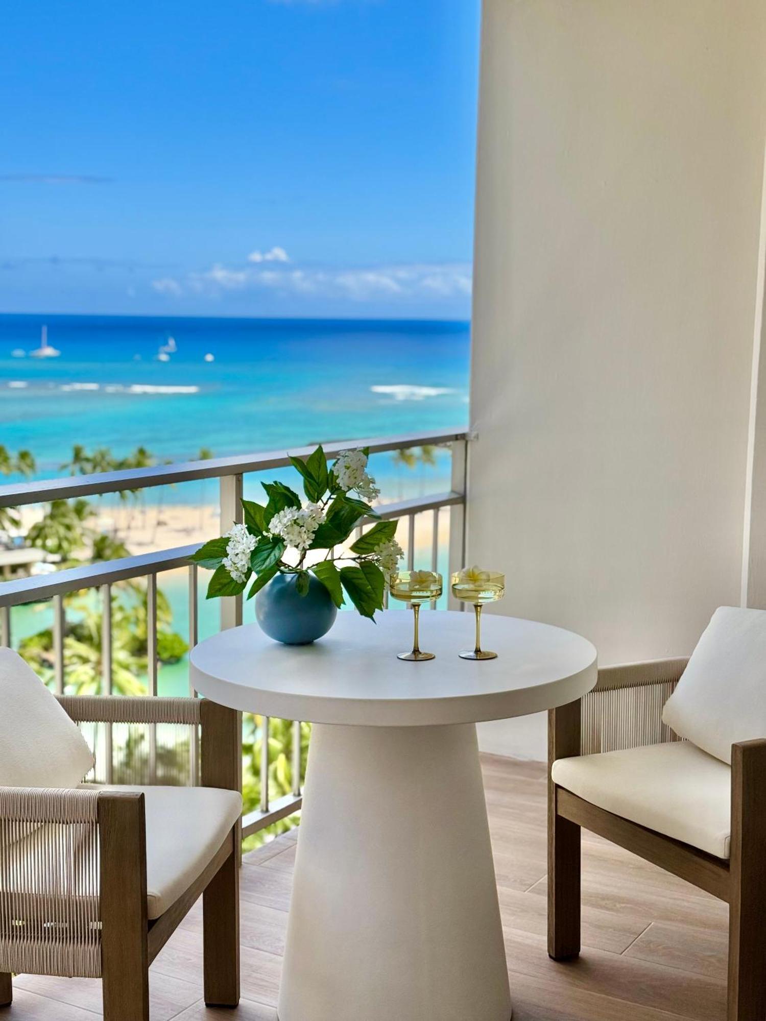 Panoramic Oceanview Resort - Full Kitchen In Each Room, 2 Swimming Pools, Onsite Restaurants, Fireworks Every Friday Χονολουλού Εξωτερικό φωτογραφία